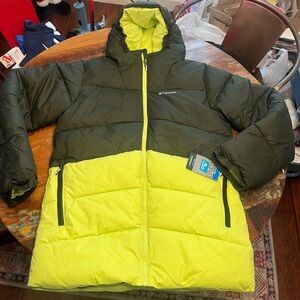 NWT Columbia Youth Arctic Blast II Jacket